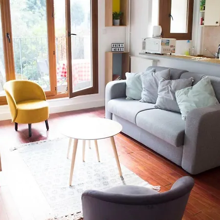 Apartman Charming With Balcony Párizs